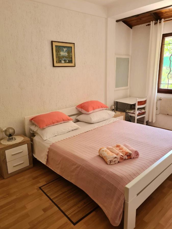 Apartmani Nadija Rovinj Exterior foto